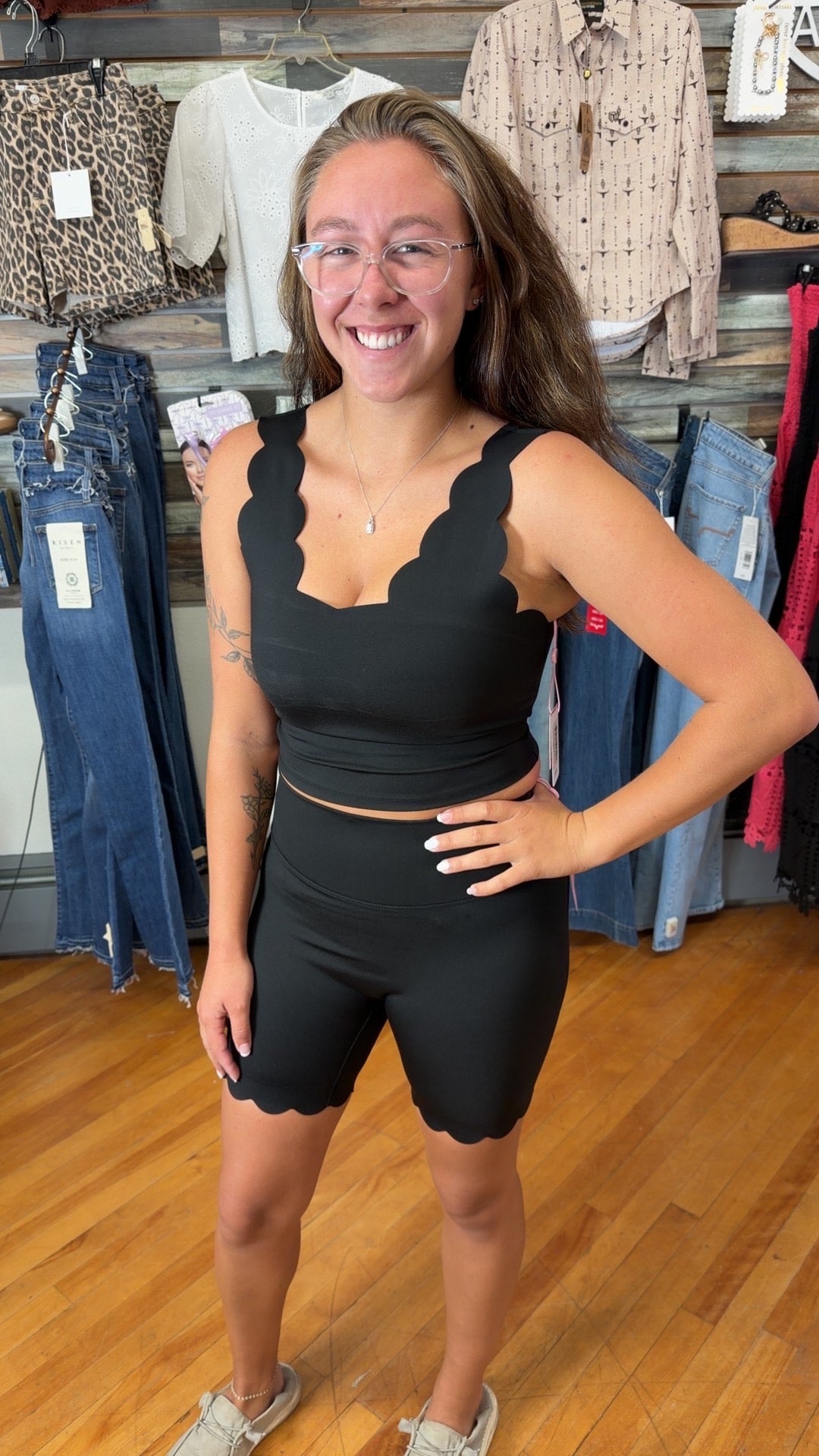 Simply Scallop Biker Shorts