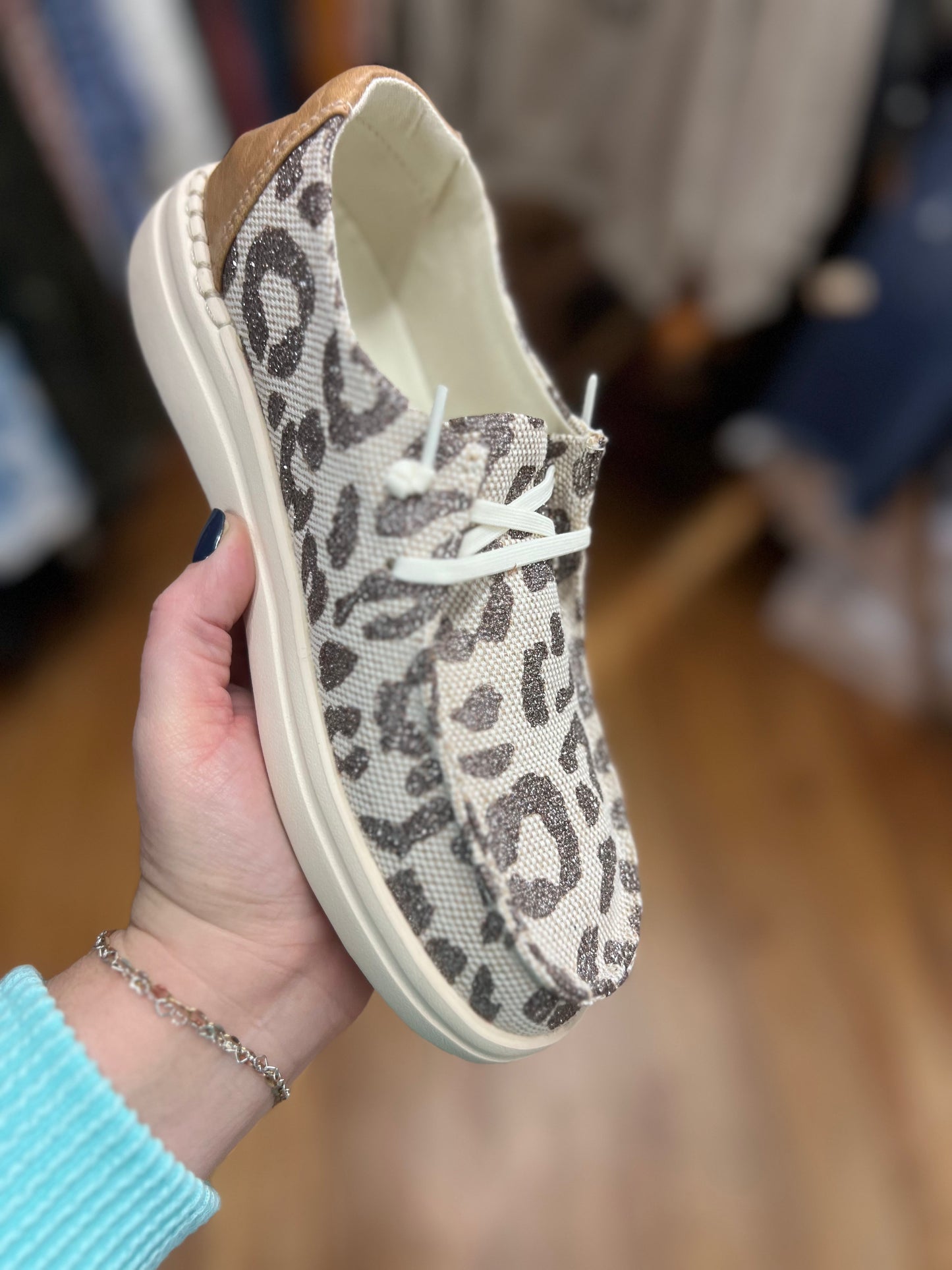 Kayak Leopard Shoes(1)