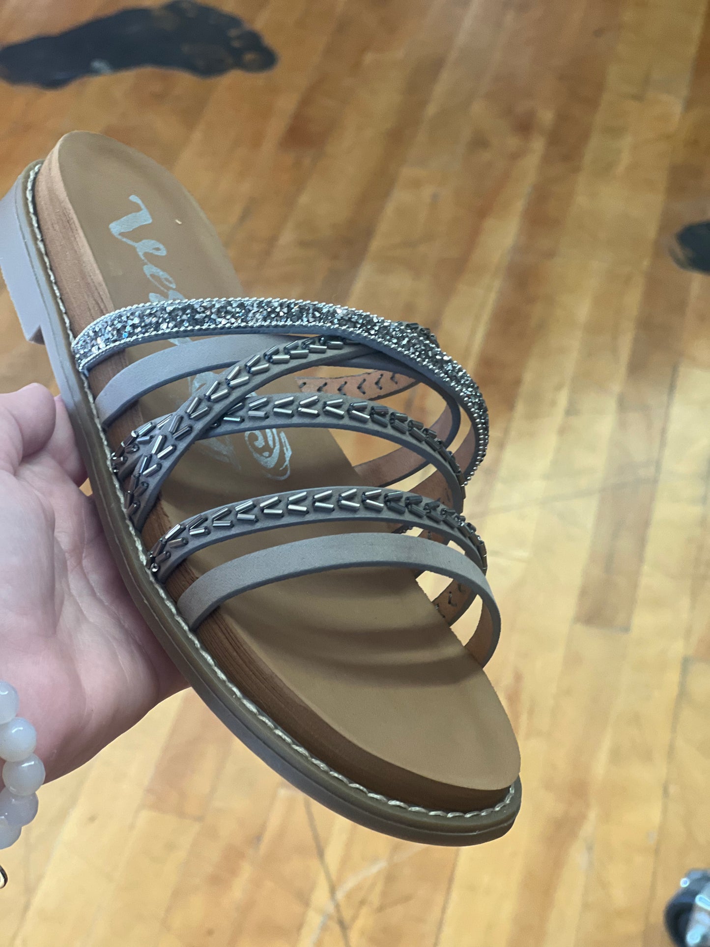 Natalie Sandal (6)(Bs)