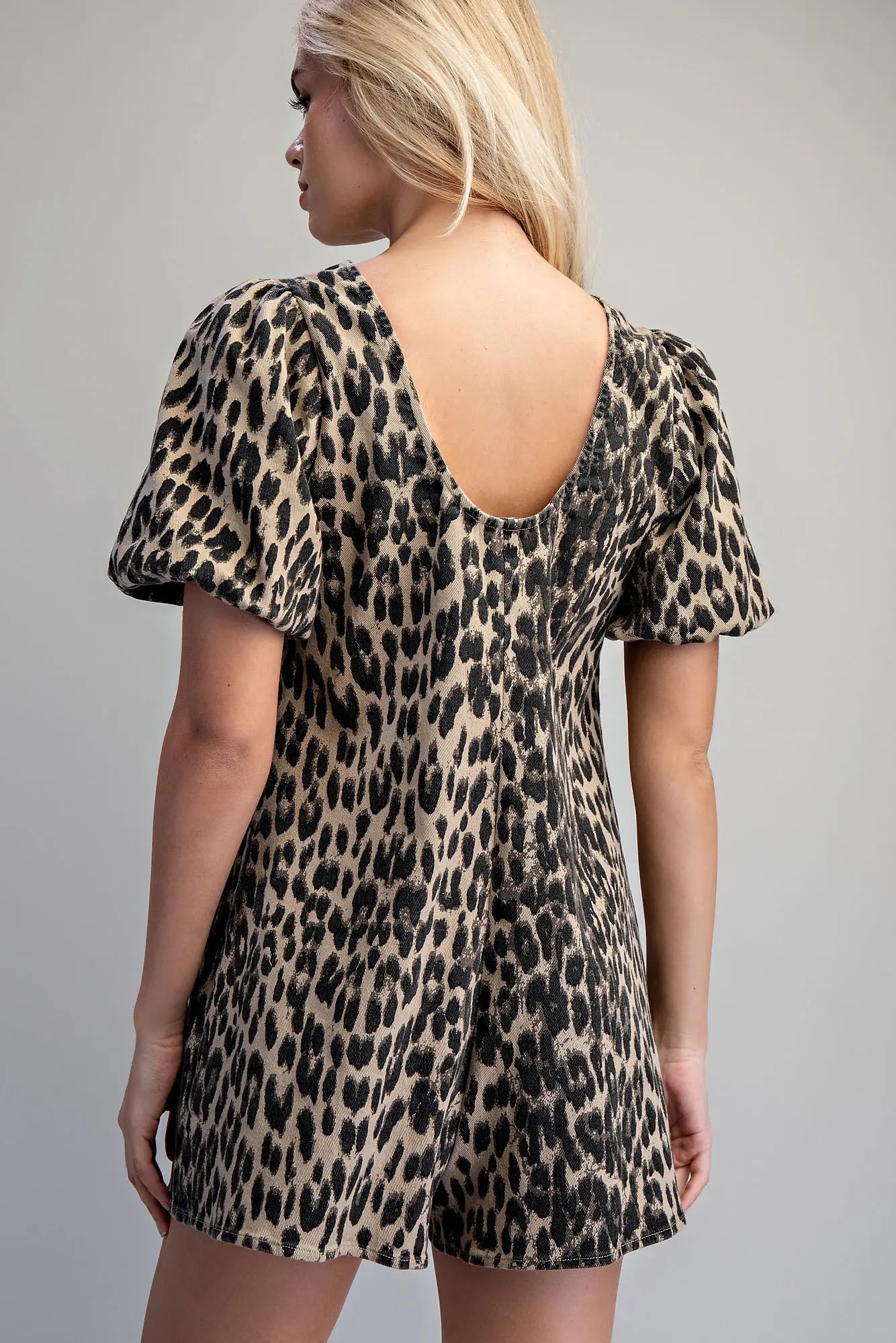 Leopard Puff Sleeve Romper