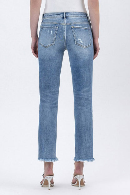 Improving Mid Rise Crop Slim Straight (l1))