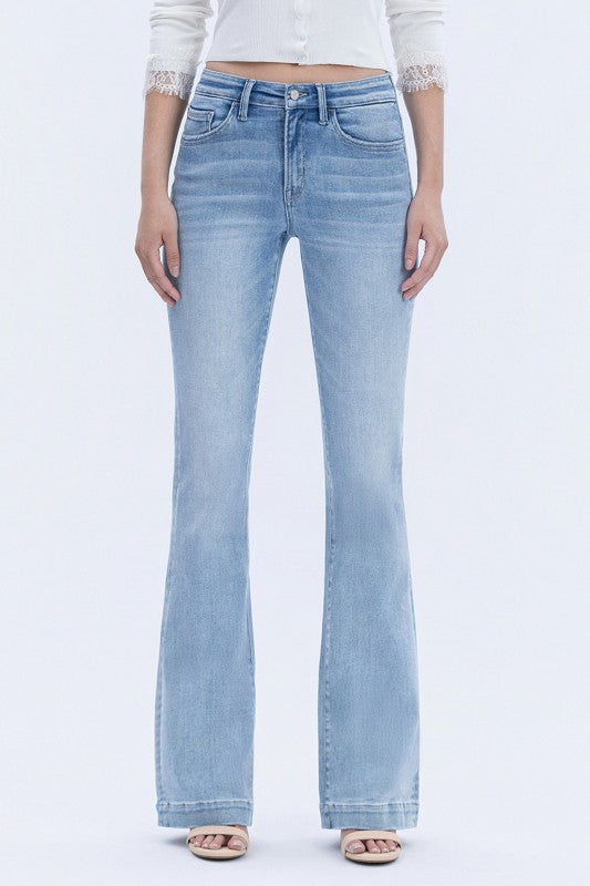 Legendary Mid Rise Bootcut (l8)