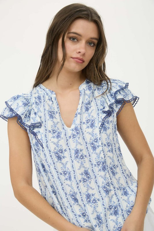 Wander Free Top