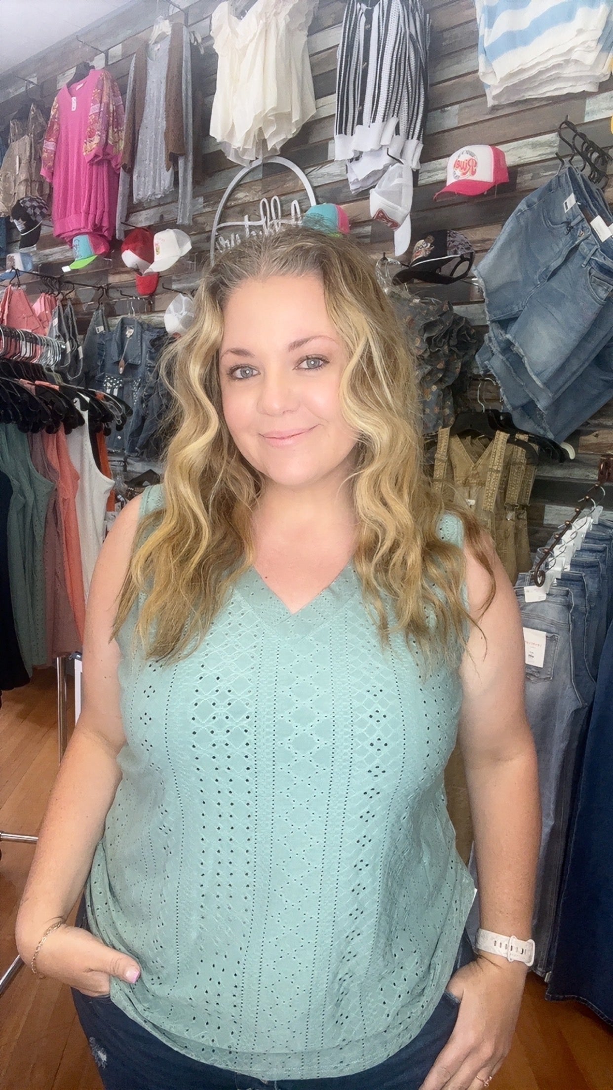 Flirt Alert Tank