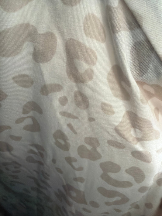 Cheetah Lounge Set