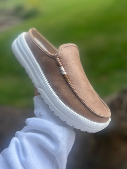 Brisa Slip On Sneaker(5)