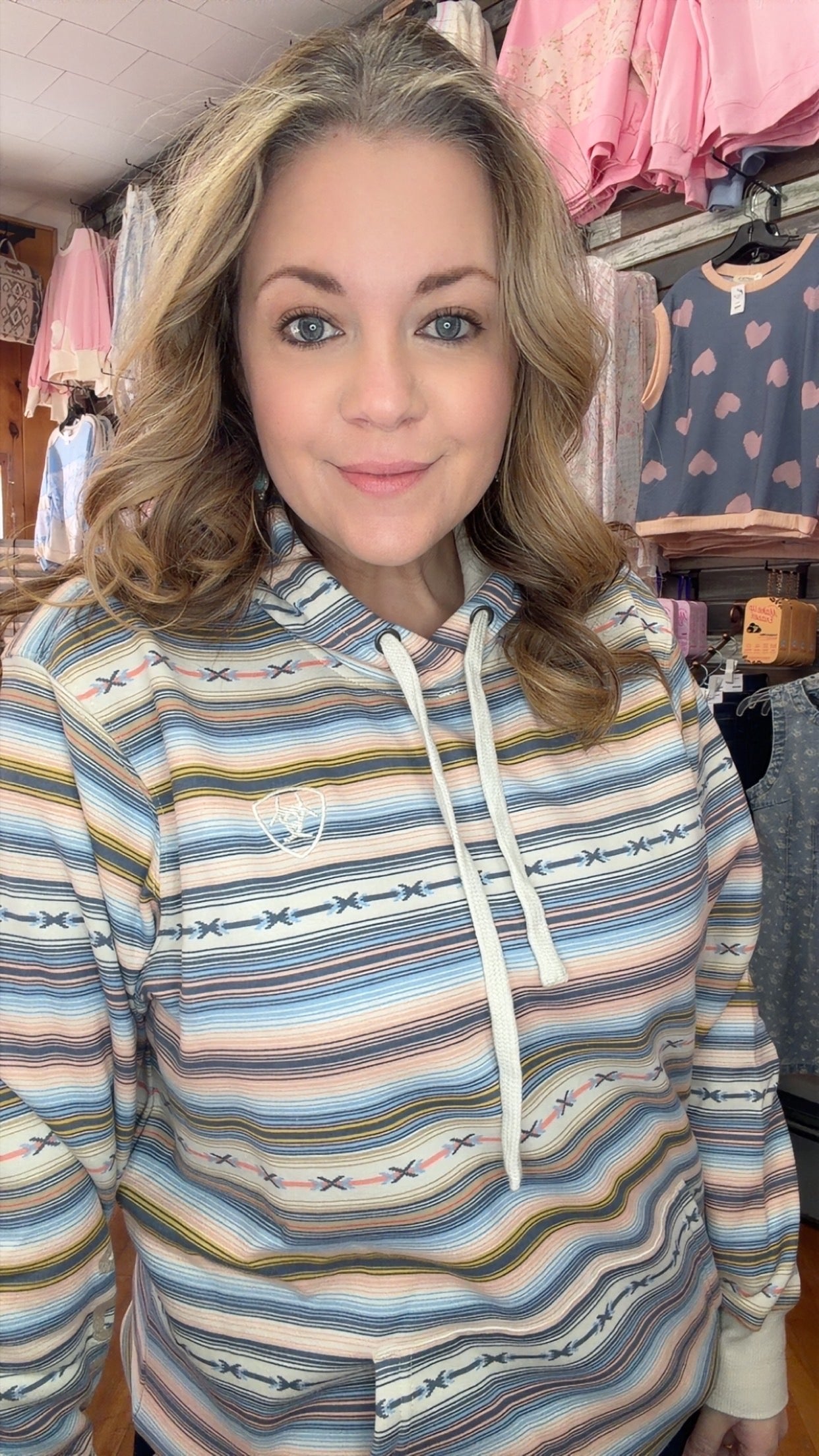 Ariat Logo 2.0 Hoodie
